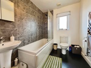 Bathroom - click for photo gallery